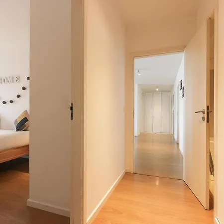 Modern & Bright Avenidas Novas By Homing Lisbon Exterior photo