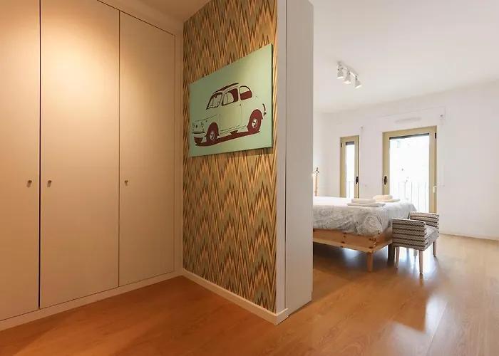 Modern & Bright Avenidas Novas By Homing
